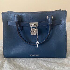 NWT Michael Kors Hamilton Purse - Navy
